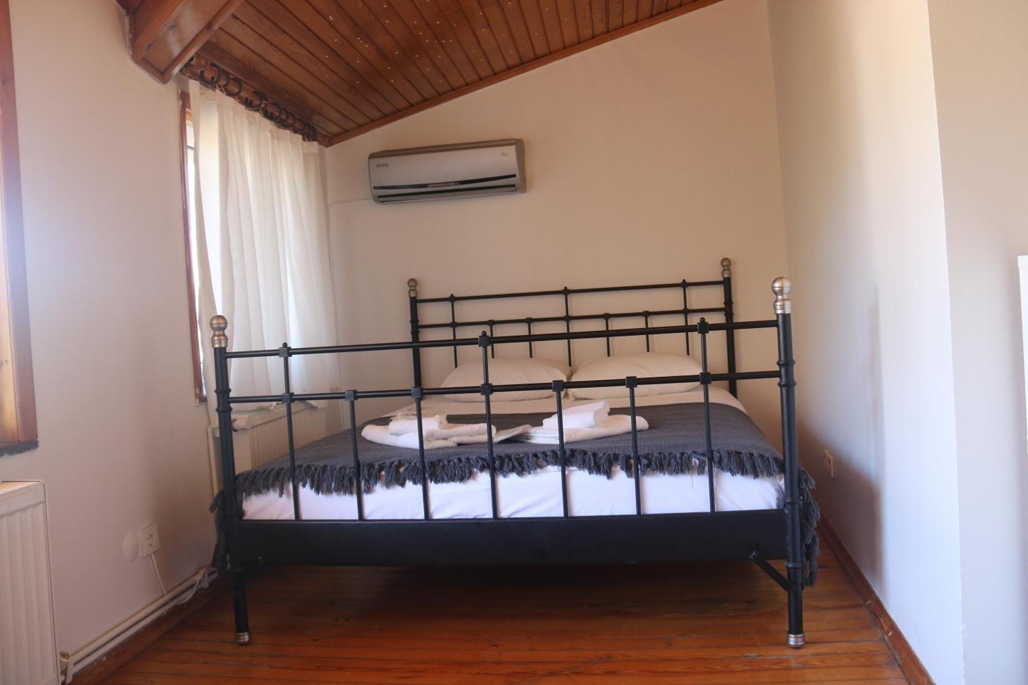 Bueyuekada Apart Hotel - Karadag Apart アダラー エクステリア 写真